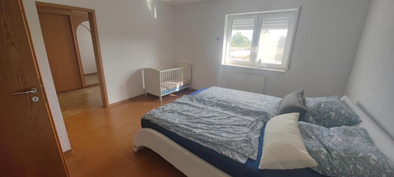 Ferienwohnung Zwischen Rhein Und Schwarzwald Bischweier Exterior photo